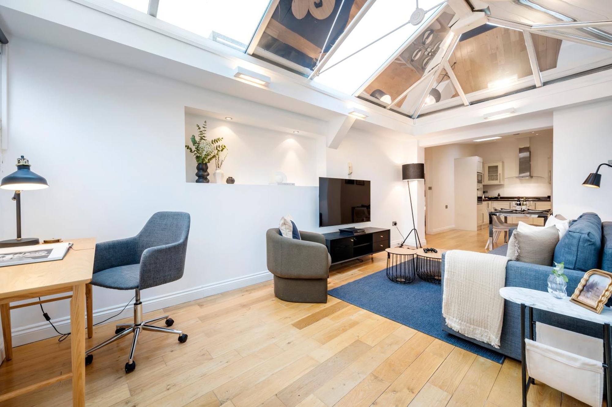 Apartamento 2 Bedr, 3 Beds, 2 Bath Covent Garden 3-min Subway Londres